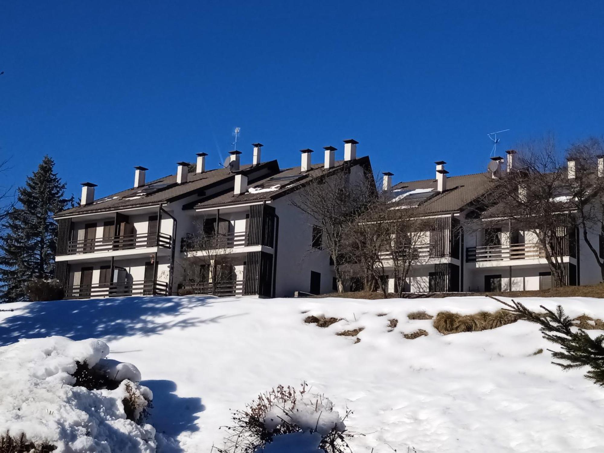 Appartamento Tiziana Val Di Fiemme カラーノ エクステリア 写真